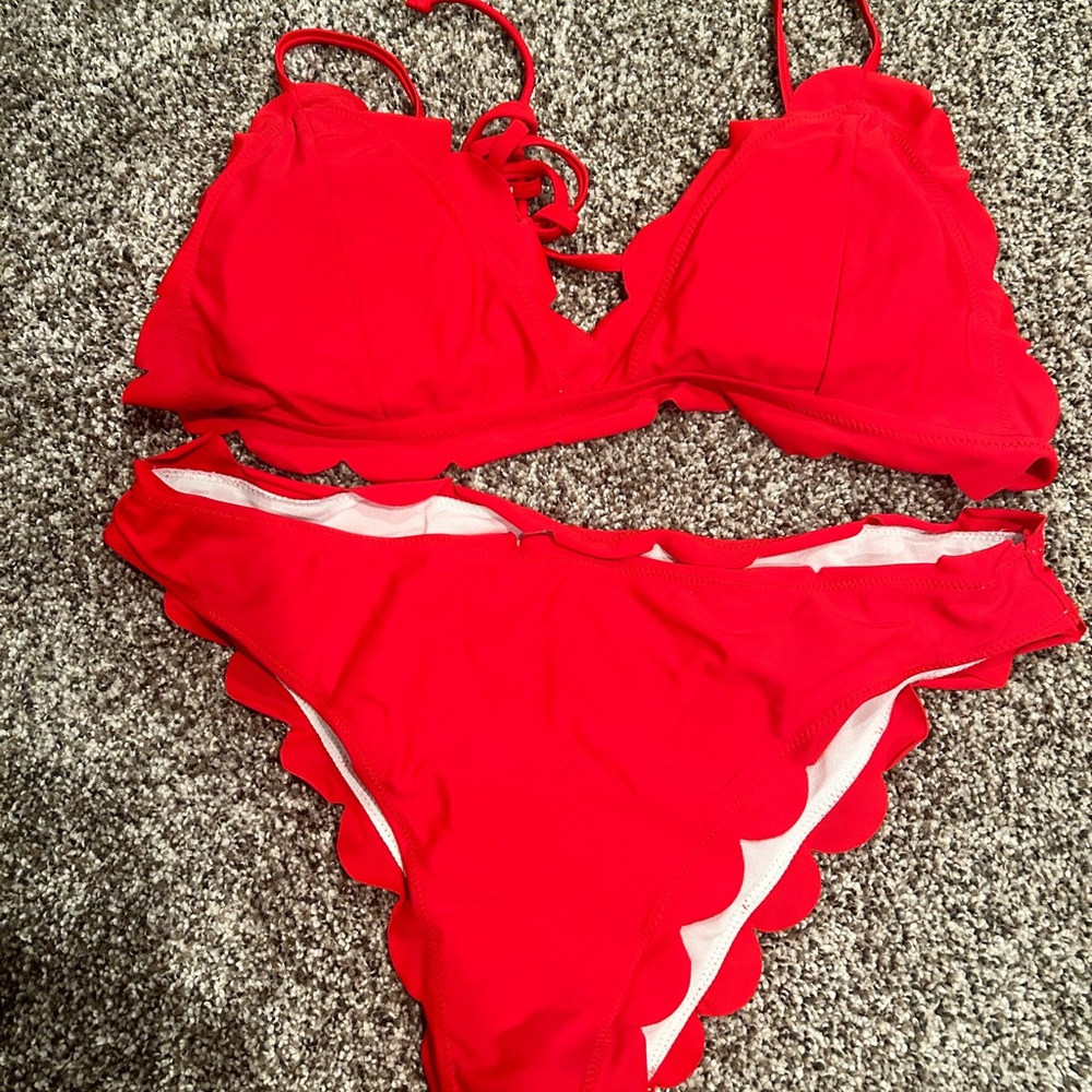 Shein bikini. Never worn. Size large. Red